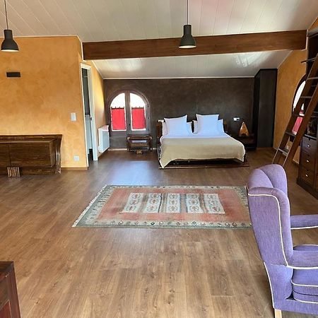 Comanegra Apartment Кастелфолит де ла Рока Екстериор снимка